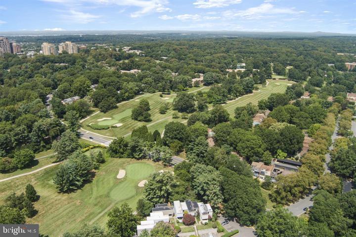 1806 North Shore Court Reston, VA 20190 - Photo 55 of 58 Beautiful Hidden Creek Gold Course