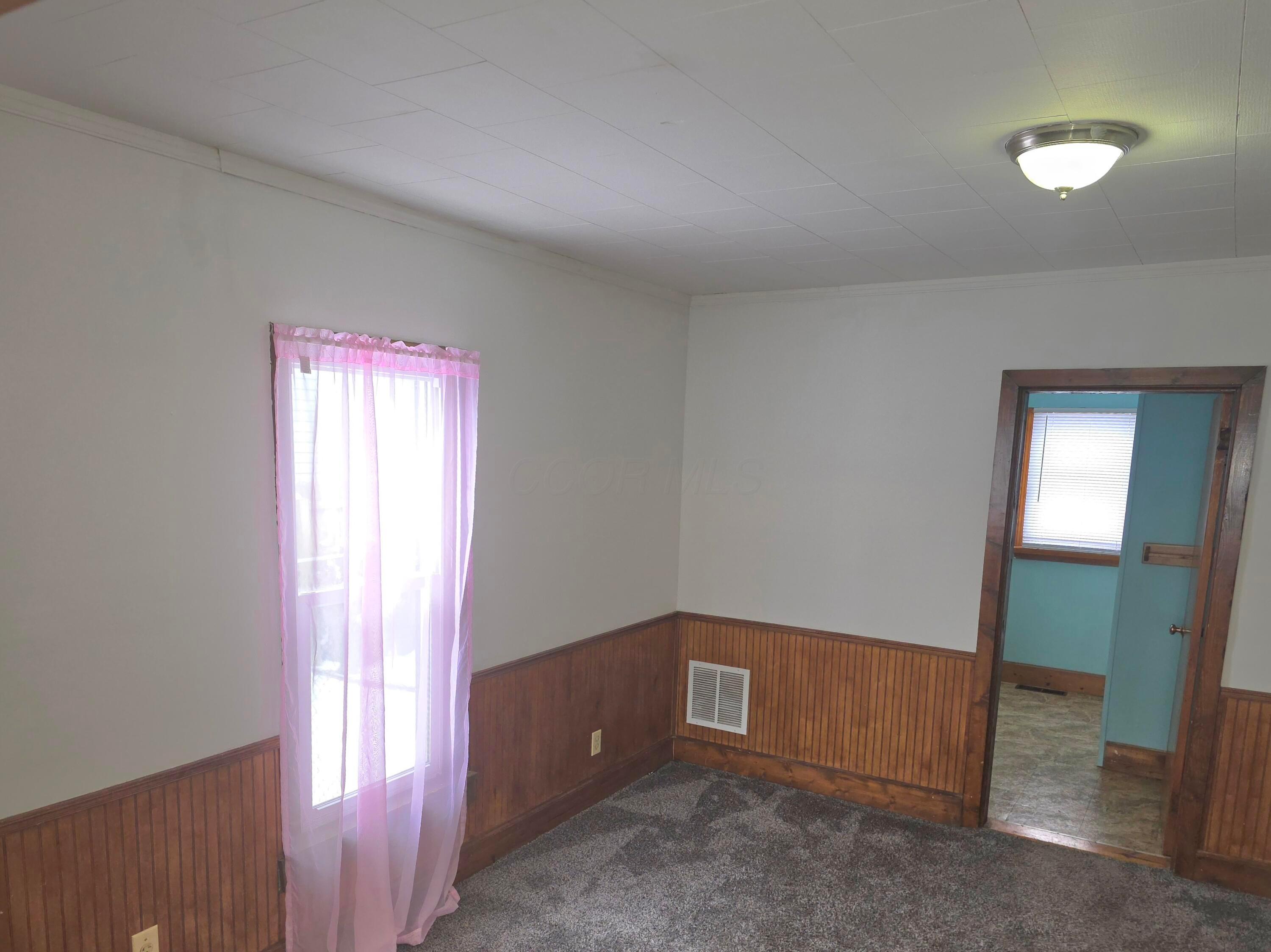 512 Henry Street Marion, OH 43302 - Photo 15 of 43 20251206_114224