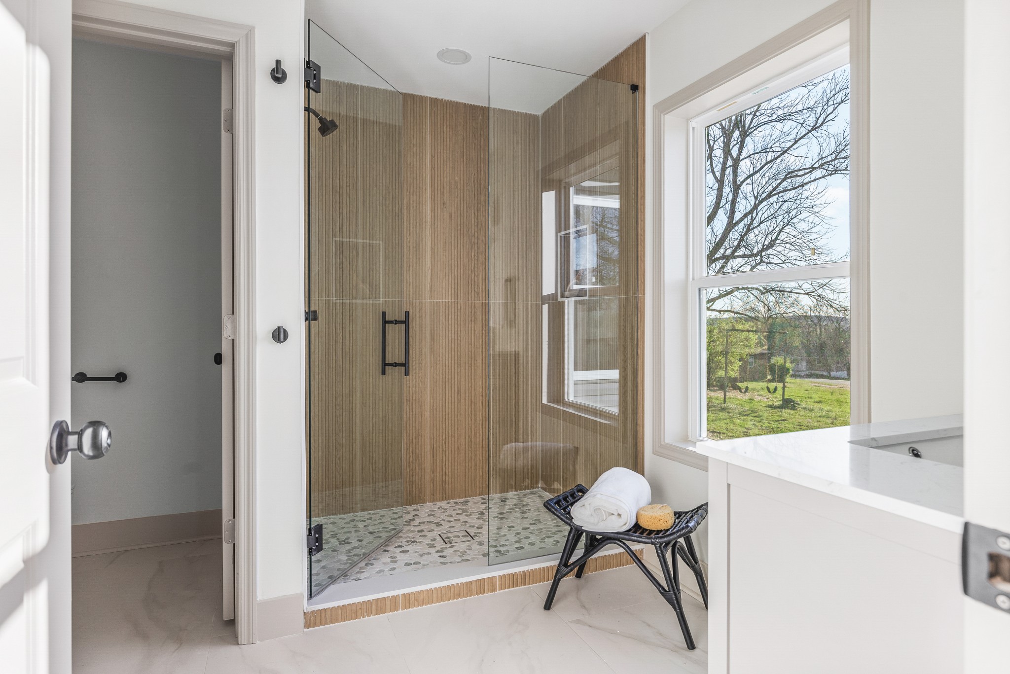 104 Legion Drive Old Hickory, TN 37138 - Photo 15 of 26 a view of a bathroom with a tub and shower