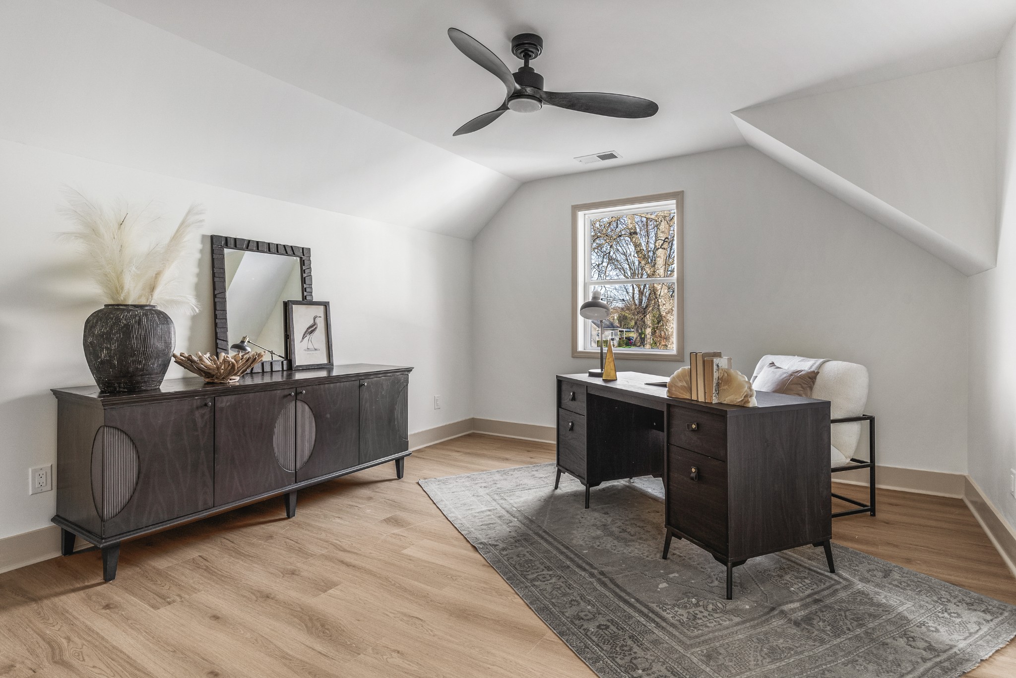 104 Legion Drive Old Hickory, TN 37138 - Photo 19 of 26 a living room with furniture
