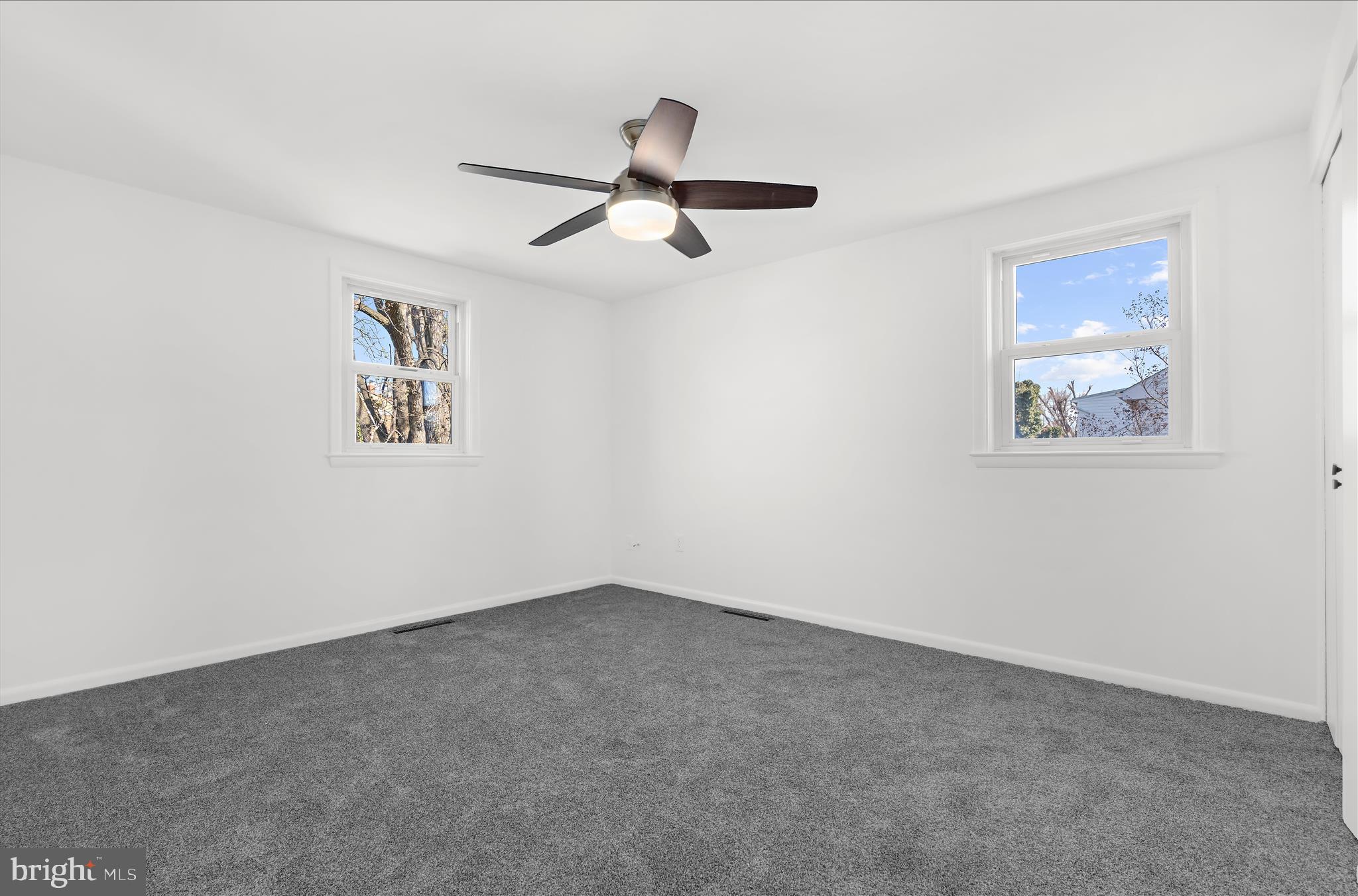 5114 Shelbourne Road Halethorpe, MD 21227 - Photo 15 of 38