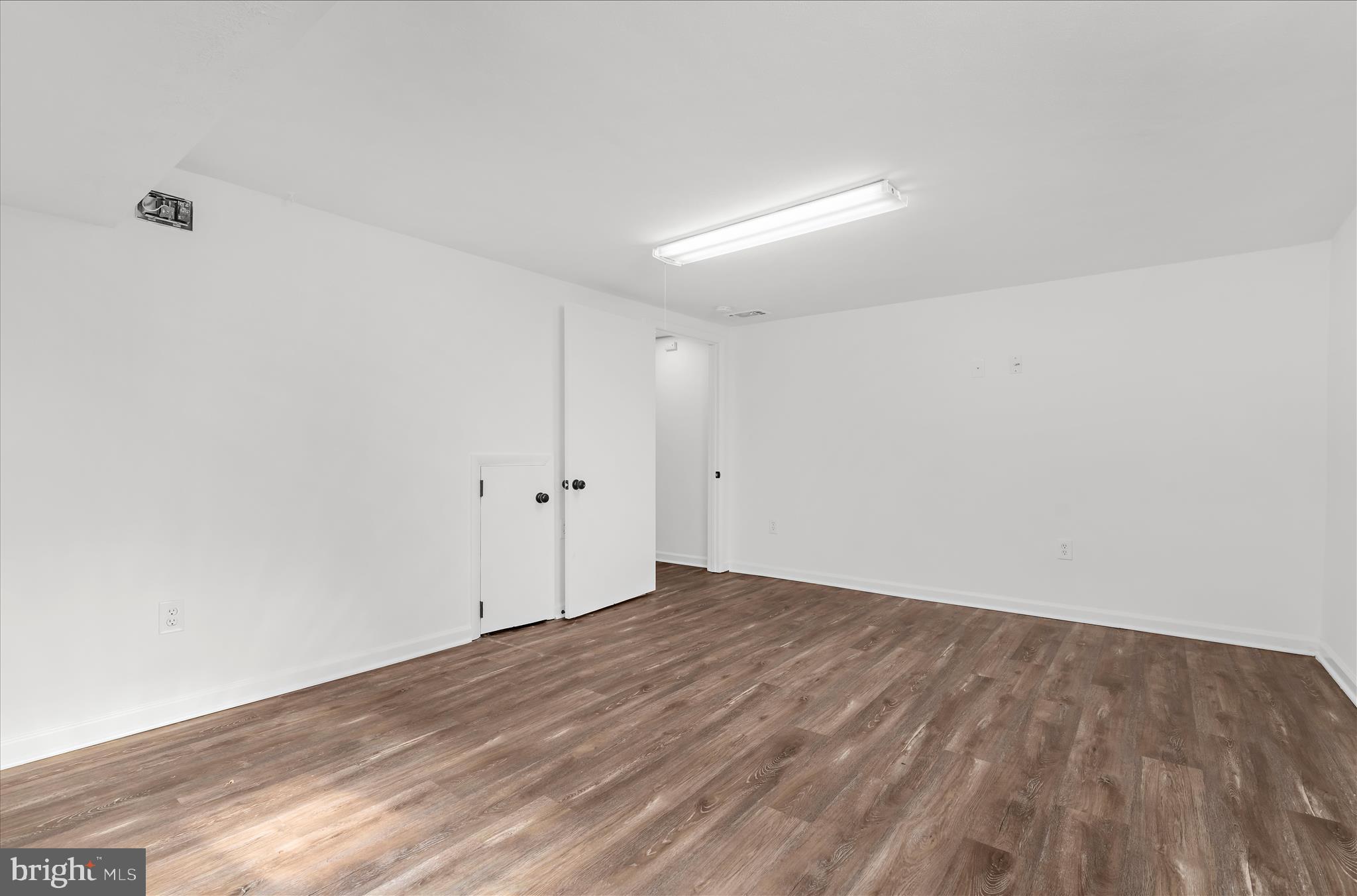 5114 Shelbourne Road Halethorpe, MD 21227 - Photo 23 of 38