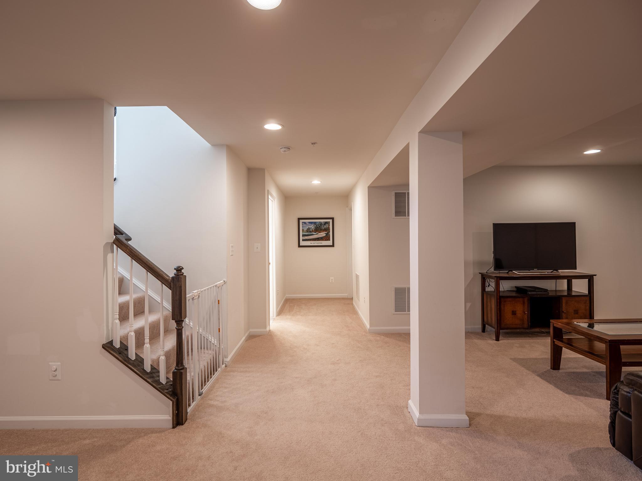22441 Newcut Road Clarksburg, MD 20871 - Photo 27 of 33 Gallery Image 27