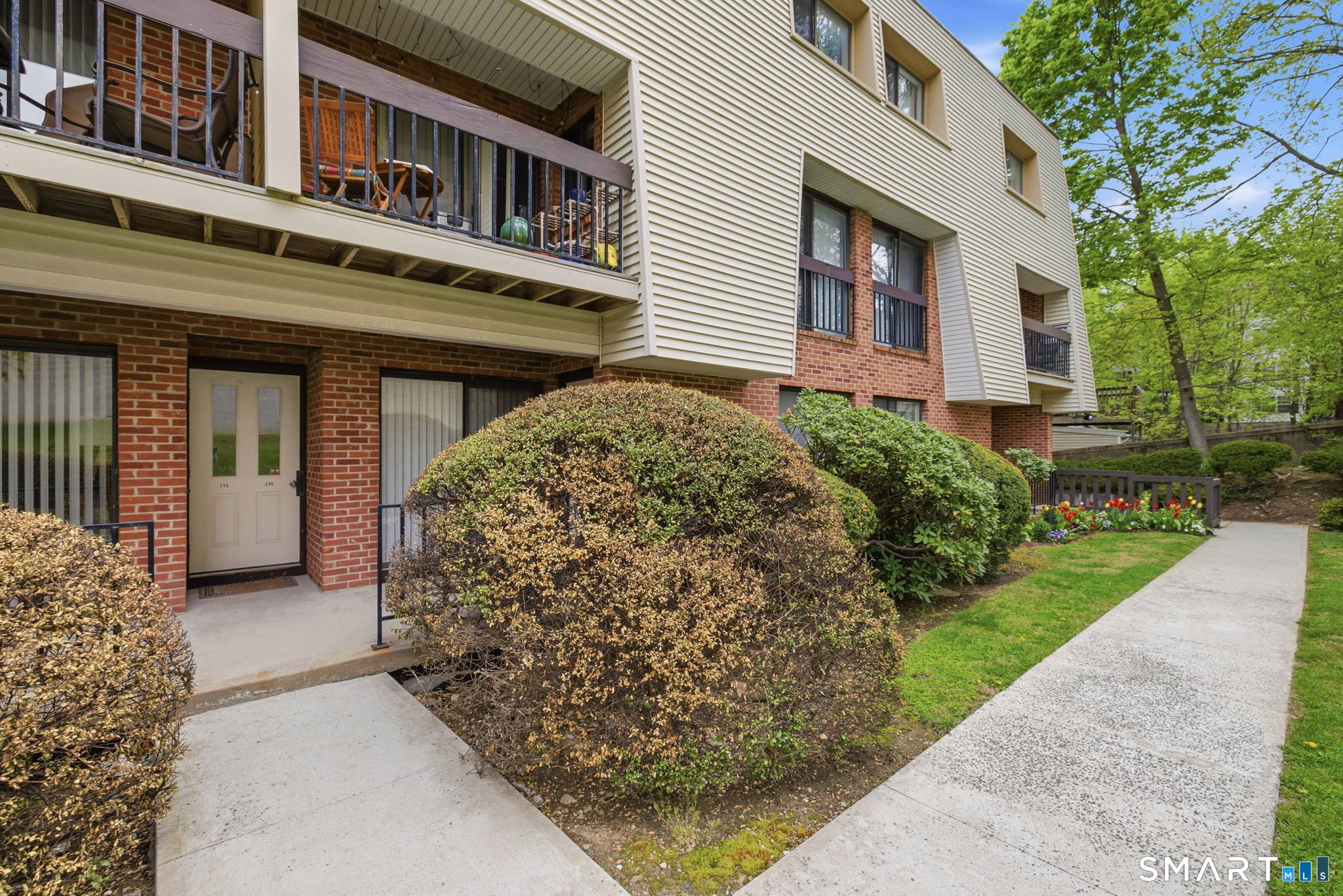 1 Valley Road, Unit 207 Stamford, CT 06902 - Photo 23 of 30