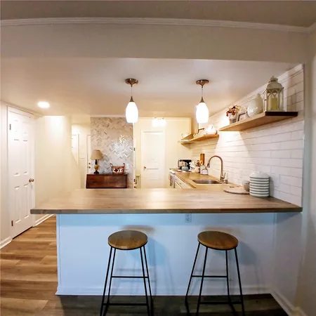 $1,800 | 605 Marshview Cir Drive, Brunswick, GA 31520