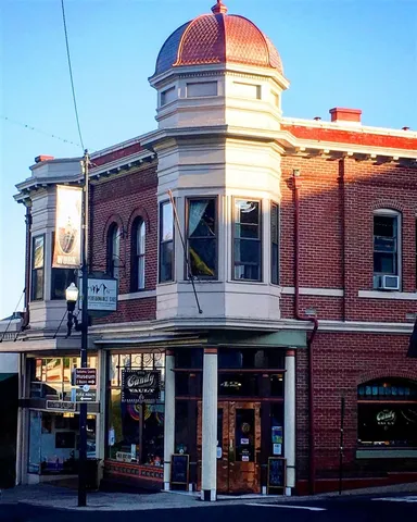 a view of a lot of trees and houses