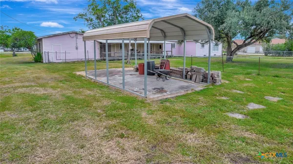 $147,500 | 10610 Highway 185, Victoria, TX 77905
