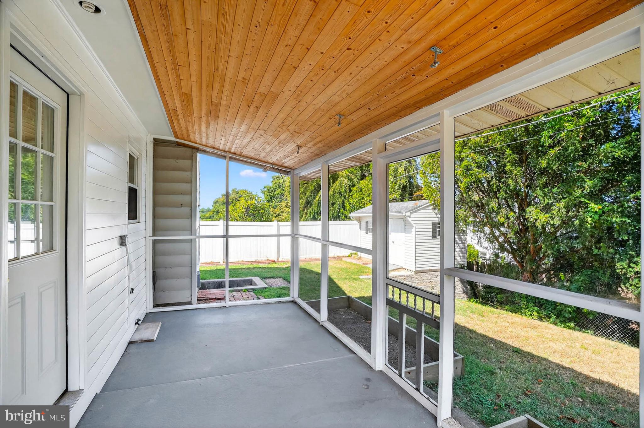 920 Vanderwood Road Catonsville, MD 21228 - Photo 21 of 25 a view of porch with furniture and garden