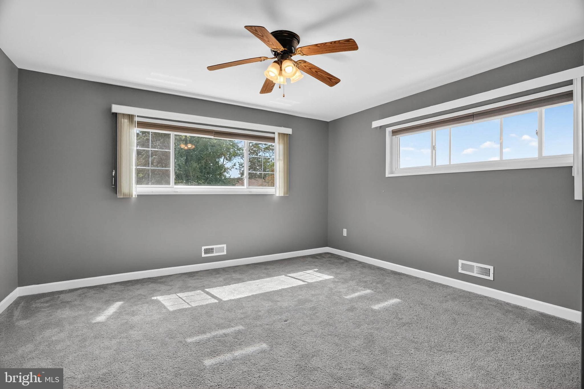 920 Vanderwood Road Catonsville, MD 21228 - Photo 10 of 25 a view of an empty room with a window