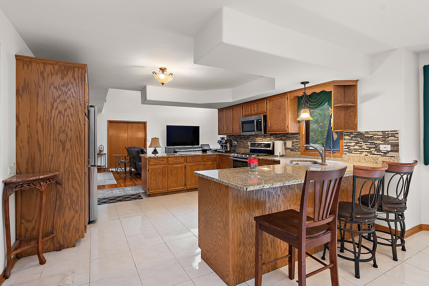 8036 Blarney Road Tinley Park, IL 60477 - Photo 15 of 44