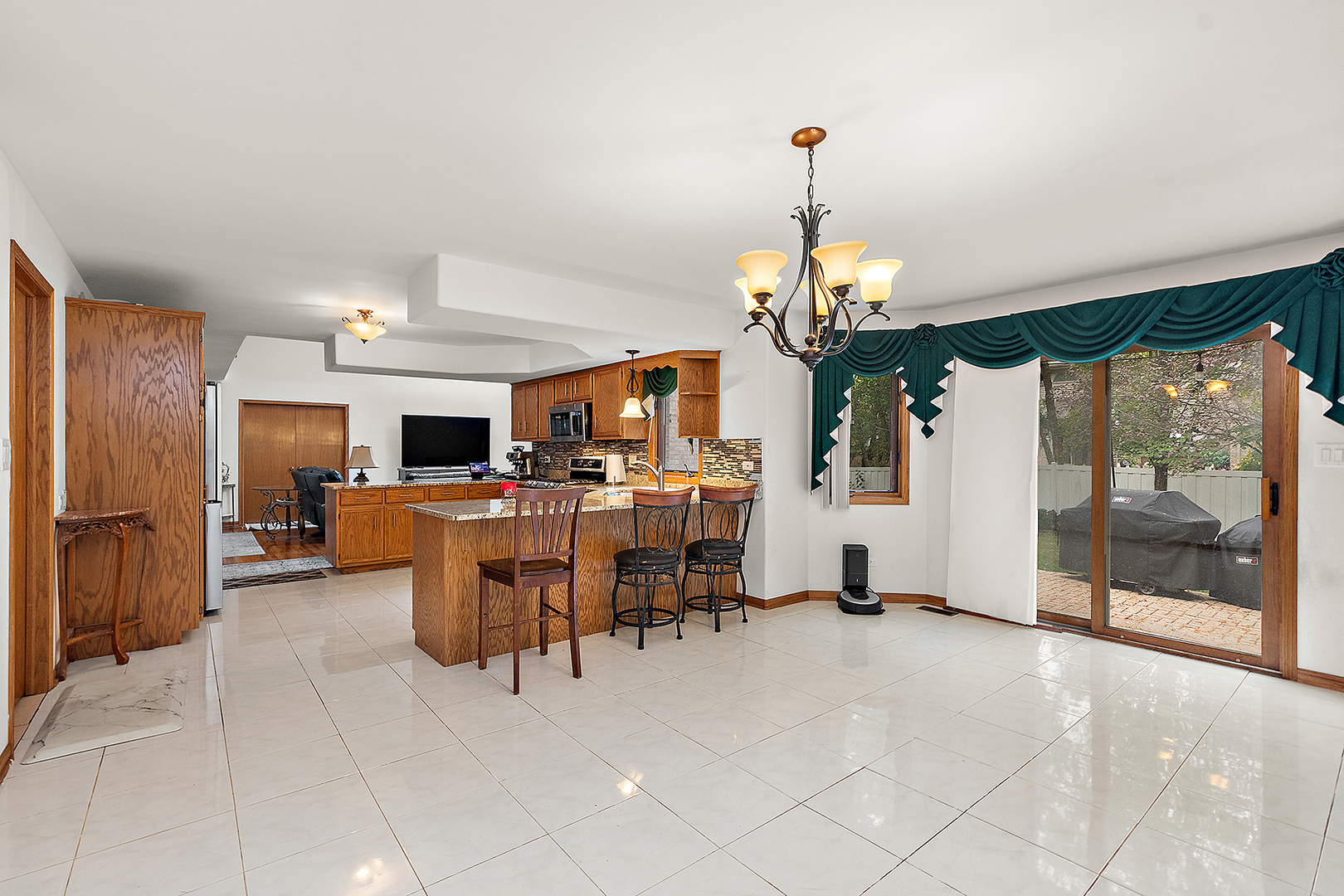 8036 Blarney Road Tinley Park, IL 60477 - Photo 16 of 44