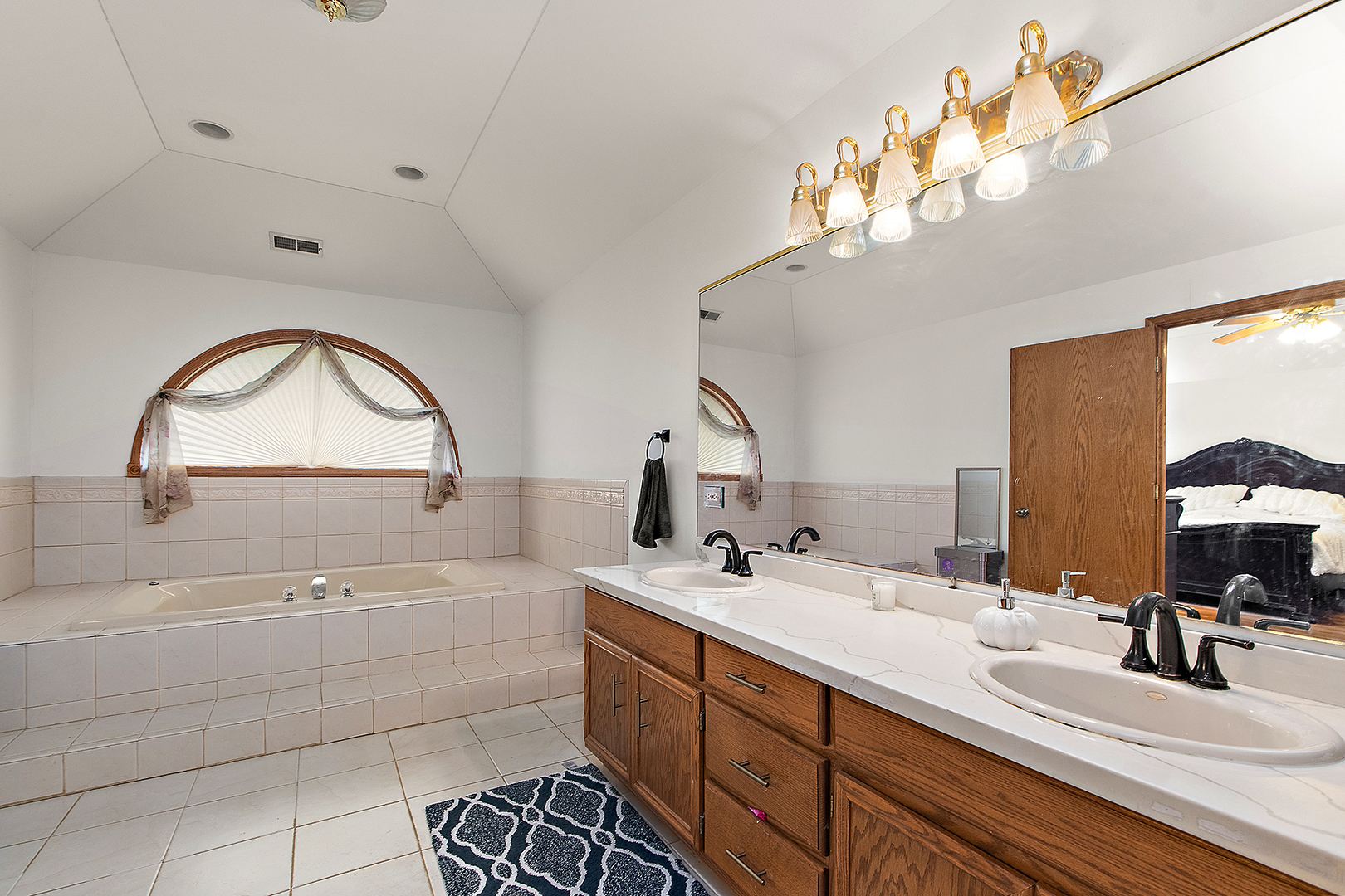 8036 Blarney Road Tinley Park, IL 60477 - Photo 26 of 44