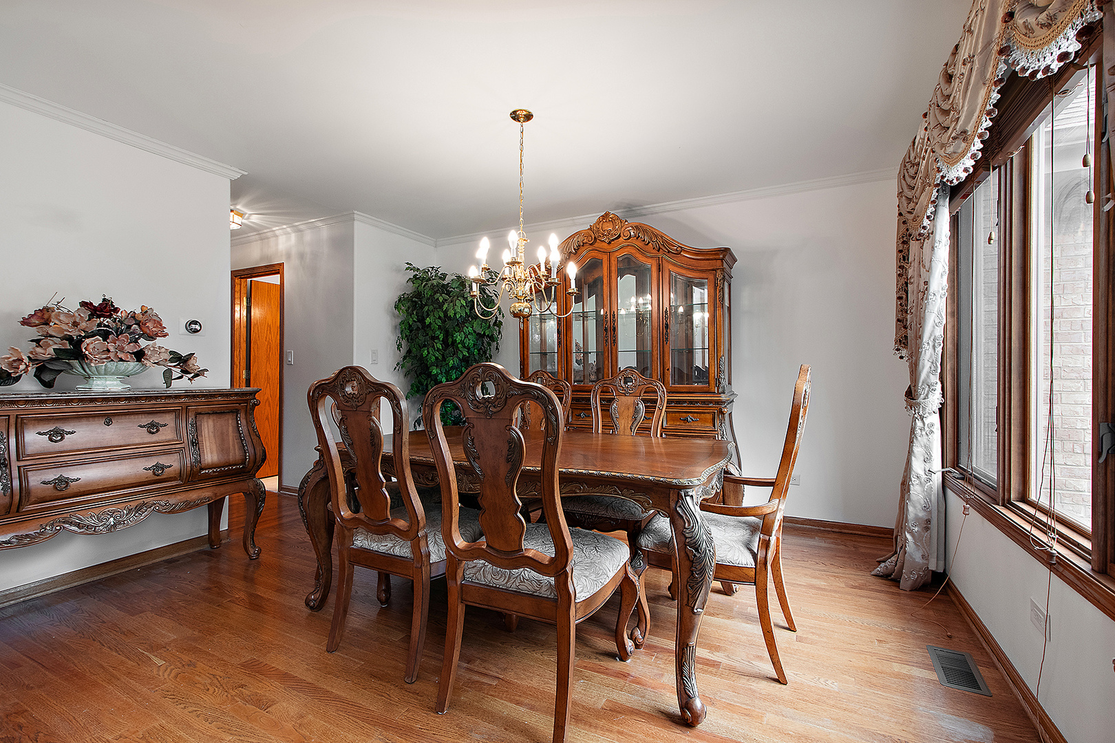 8036 Blarney Road Tinley Park, IL 60477 - Photo 7 of 44