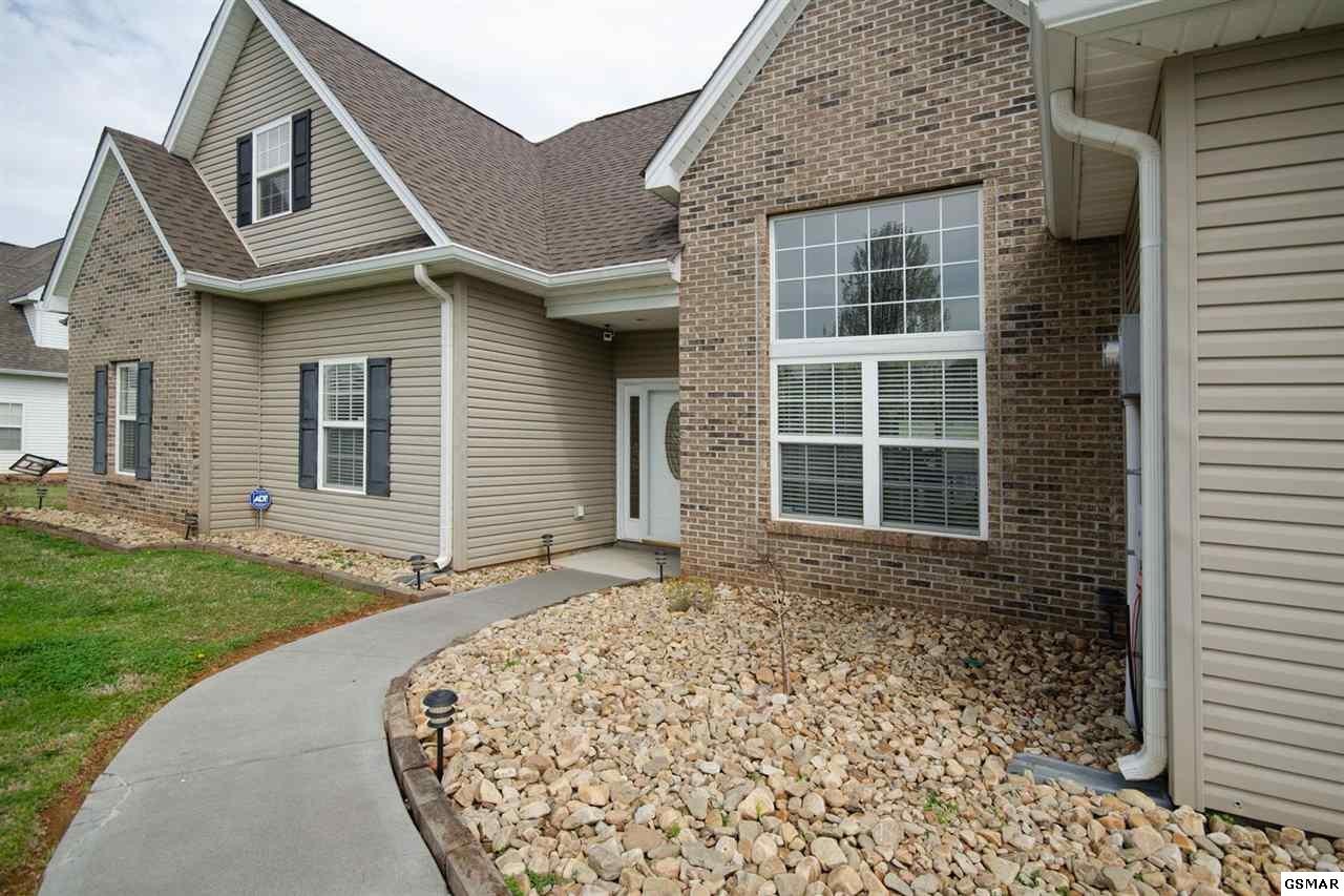 136 Raspberry Drive New Market, TN 37820 - Photo 2 of 27 Gallery Image 2