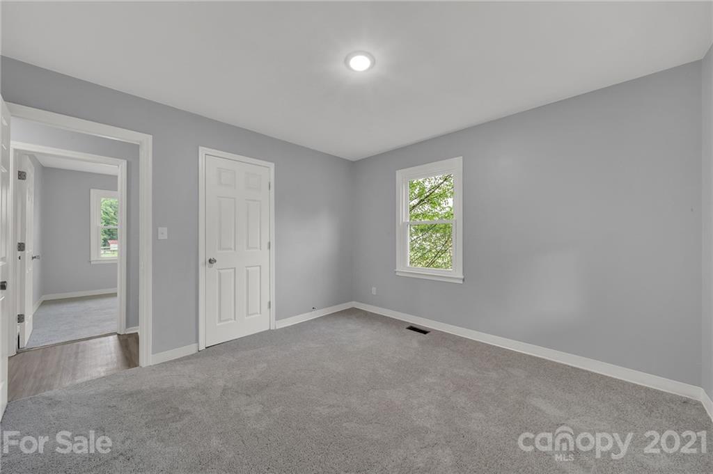1586 Lloyd White Road Clover, SC 29710 - Photo 24 of 35 Gallery Image 24