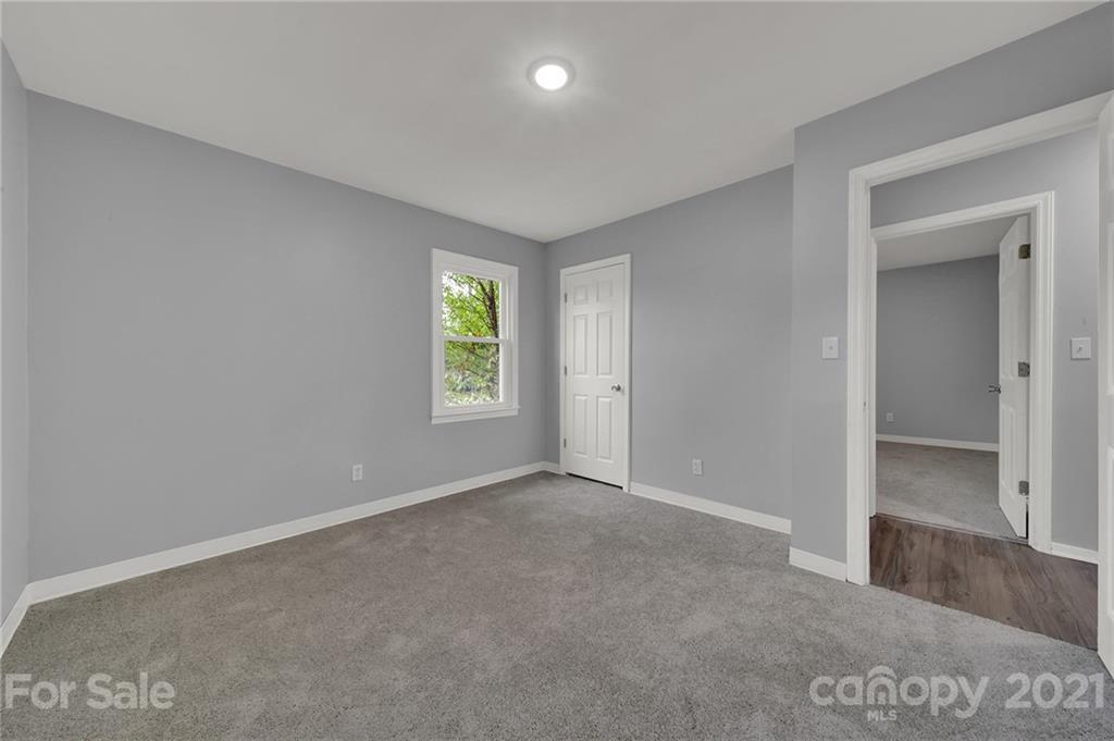 1586 Lloyd White Road Clover, SC 29710 - Photo 28 of 35 Gallery Image 28