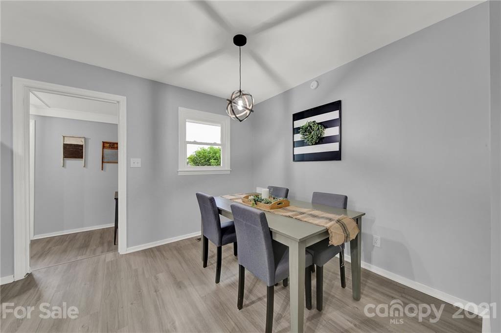 1586 Lloyd White Road Clover, SC 29710 - Photo 10 of 35 Gallery Image 10