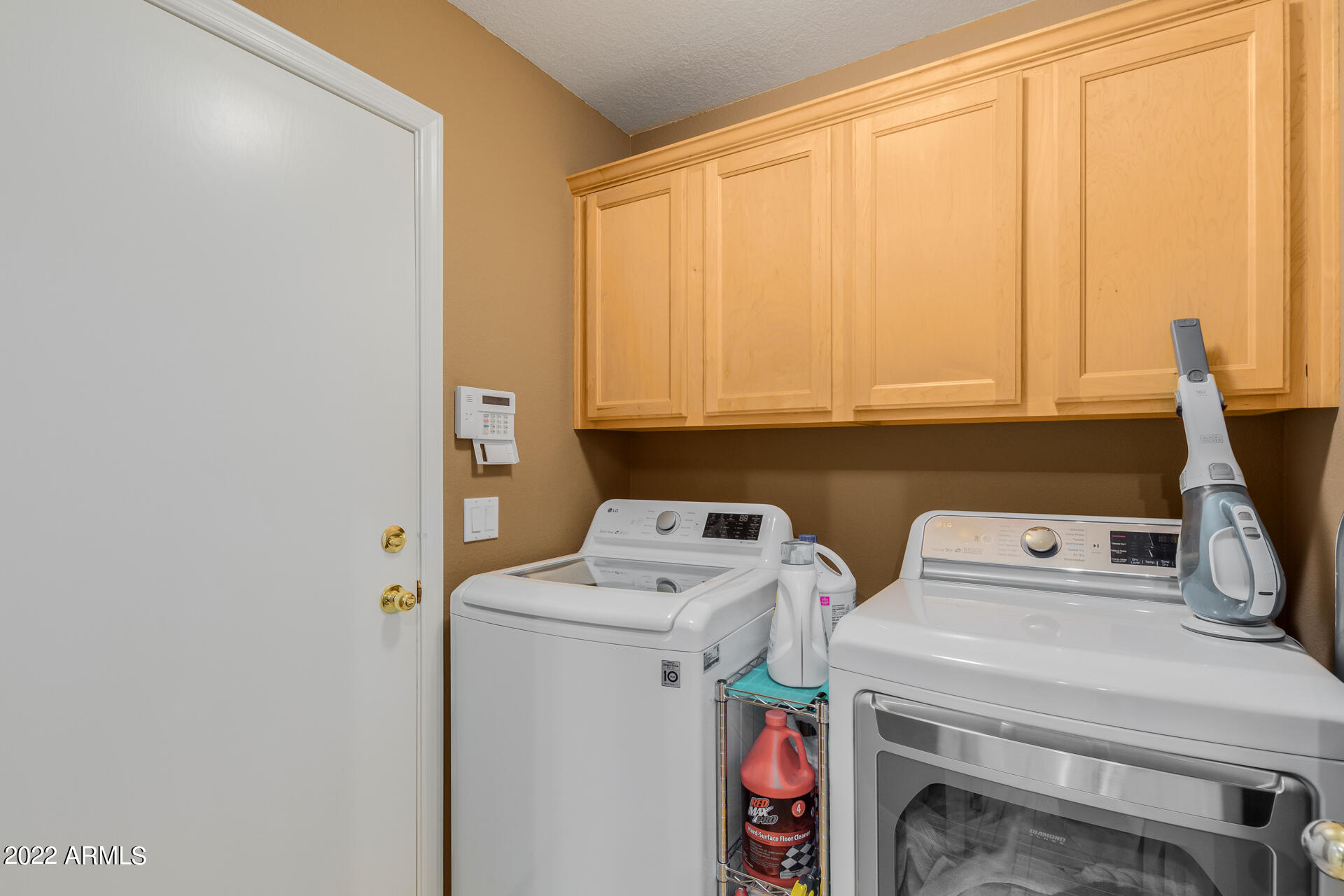 3937 East Agave Road Phoenix, AZ 85044 - Photo 27 of 32 Laundry room