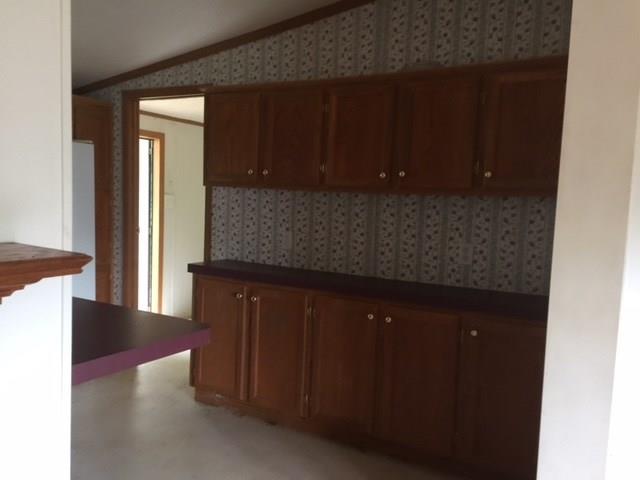 371 Cape Hickory Road Hickory, NC 28601 - Photo 7 of 14 Gallery Image 7