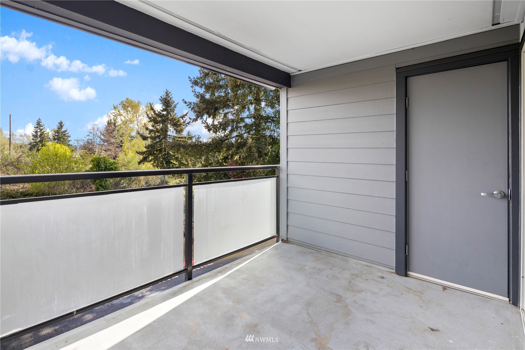 2617 Northeast 4th Street, Unit 114 Renton, WA 98056 - Photo 14 of 27 Gallery Image 14
