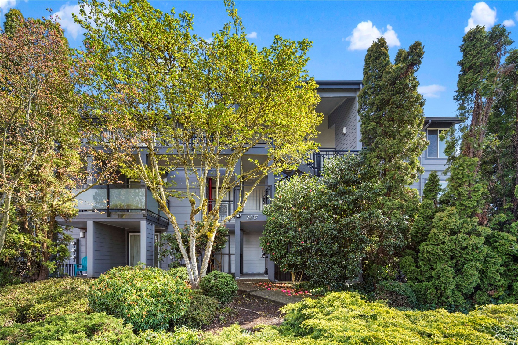 2617 Northeast 4th Street, Unit 114 Renton, WA 98056 - Photo 2 of 27 Gallery Image 2