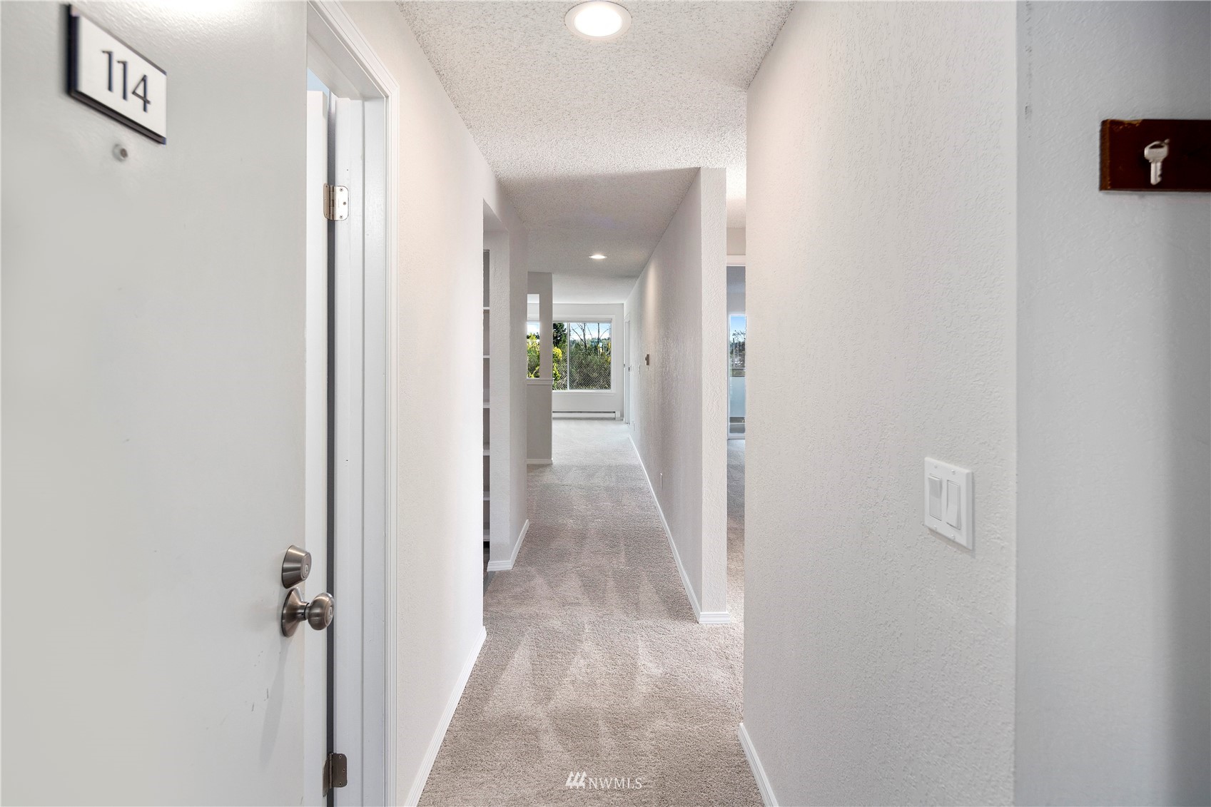 2617 Northeast 4th Street, Unit 114 Renton, WA 98056 - Photo 3 of 27 Gallery Image 3