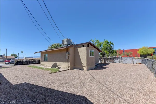 $1,495 | 1940 Merze Avenue, Unit B, Henderson, NV 89011