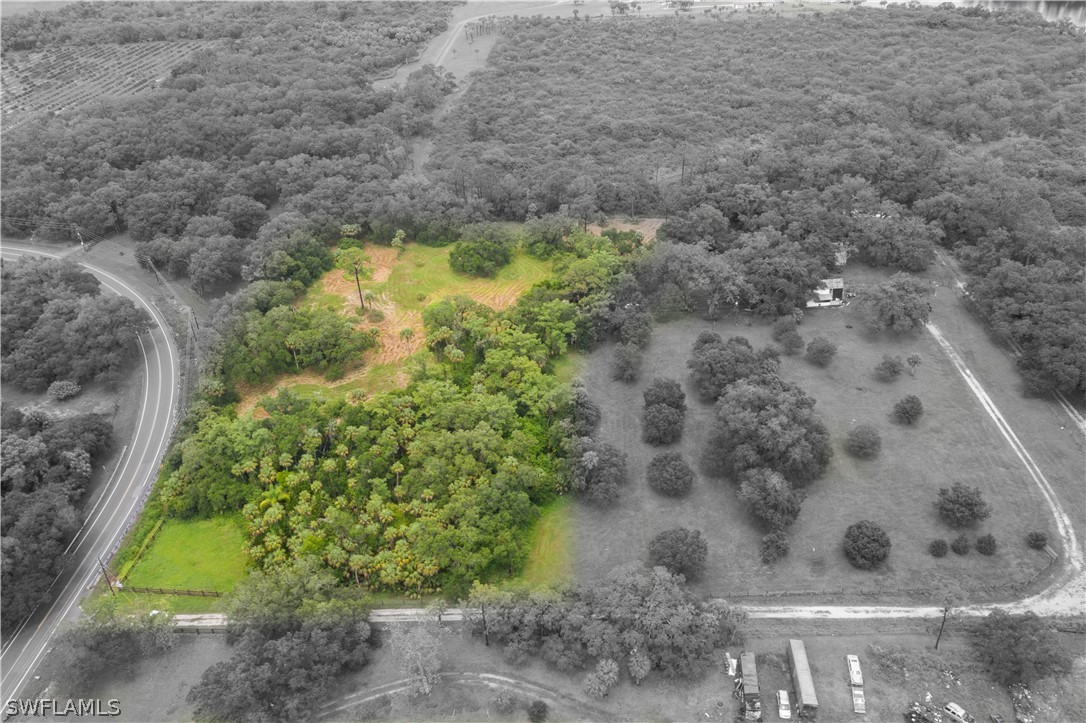 2379 County Road 78 LaBelle, FL 33935 - Photo 25 of 35 a view of a garden with a pathway
