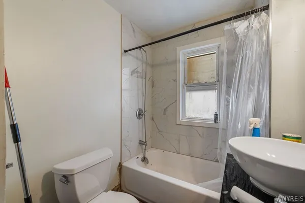 $279,900 | 148 Potomac Avenue, Buffalo, NY 14213