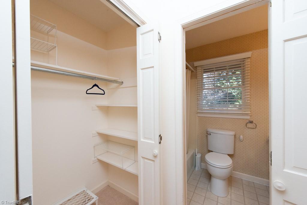 510 Gatewood Avenue High Point, NC 27262 - Photo 33 of 46
