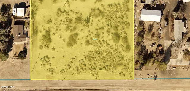 $80,000 | 87 East Ave J 12, Lancaster, CA 93535