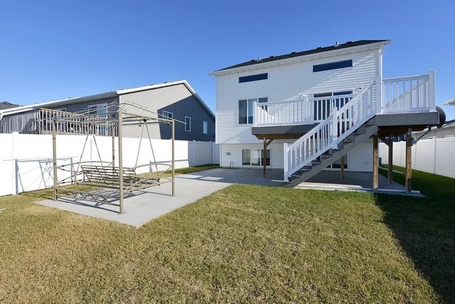 $393,000 | 7421 18th Street South, Fargo, ND 58104