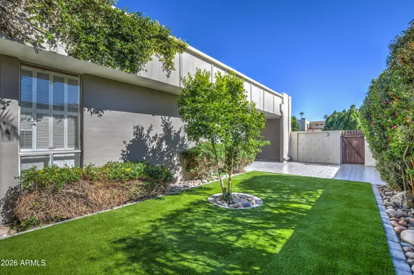 $3,200 | 8647 East Devonshire Avenue, Scottsdale, AZ 85251