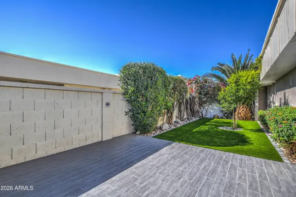 $3,200 | 8647 East Devonshire Avenue, Scottsdale, AZ 85251