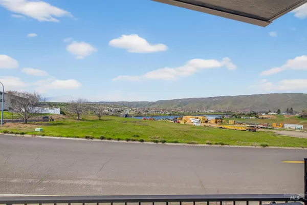 $525,000 | 526 Valley Vista Boulevard, Lewiston, ID 83501