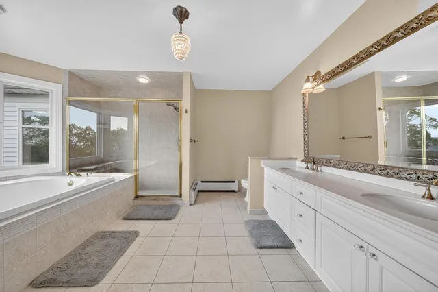 $1,899,999 | 10 Soluri Lane, Tomkins Cove, NY 10986