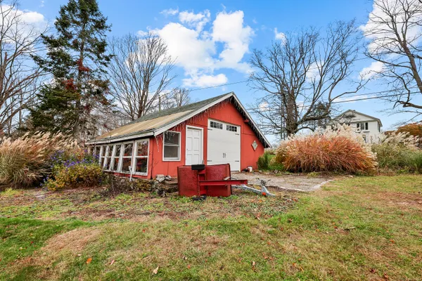 $950,000 | 559 East Street, Hebron, CT 06248