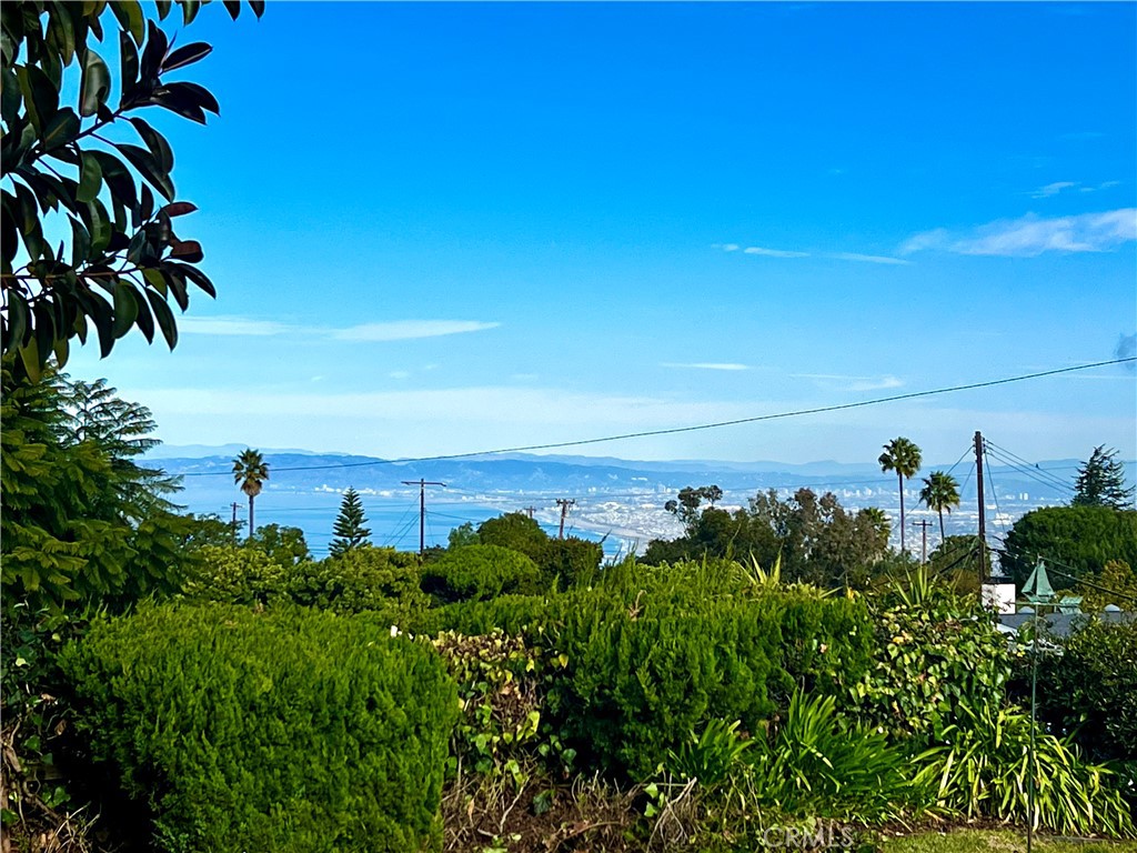5544 Littlebow Road Rancho Palos Verdes, CA 90275 - Photo 3 of 34