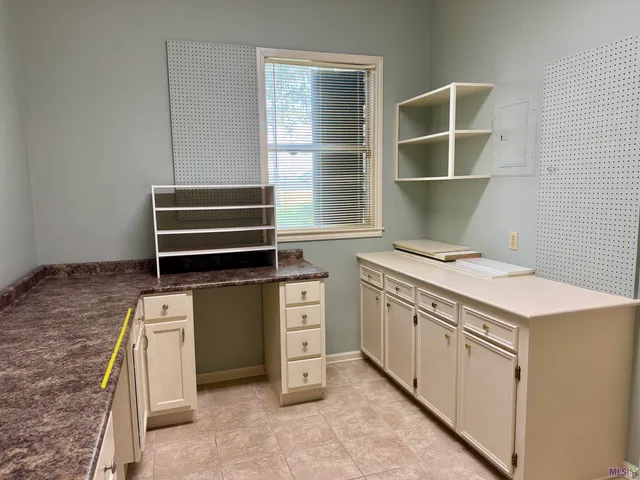 $740,000 | 2920 Highway 182, Patterson, LA 70392