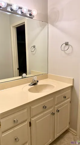 $740,000 | 2920 Highway 182, Patterson, LA 70392