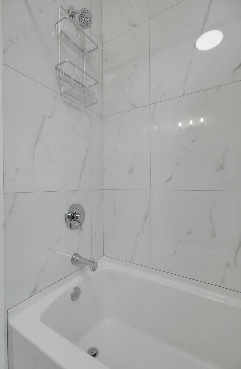 210 Calhoun Street, Unit 210C Charleston, SC 29401 - Photo 18 of 36 18