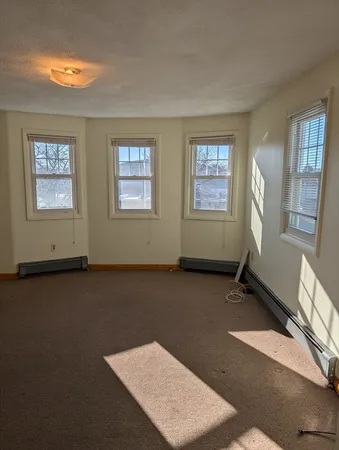 $2,200 | 569 Somerville Avenue, Unit 5, Somerville, MA 02143