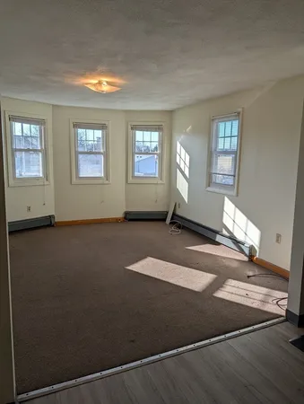 $2,200 | 569 Somerville Avenue, Unit 5, Somerville, MA 02143