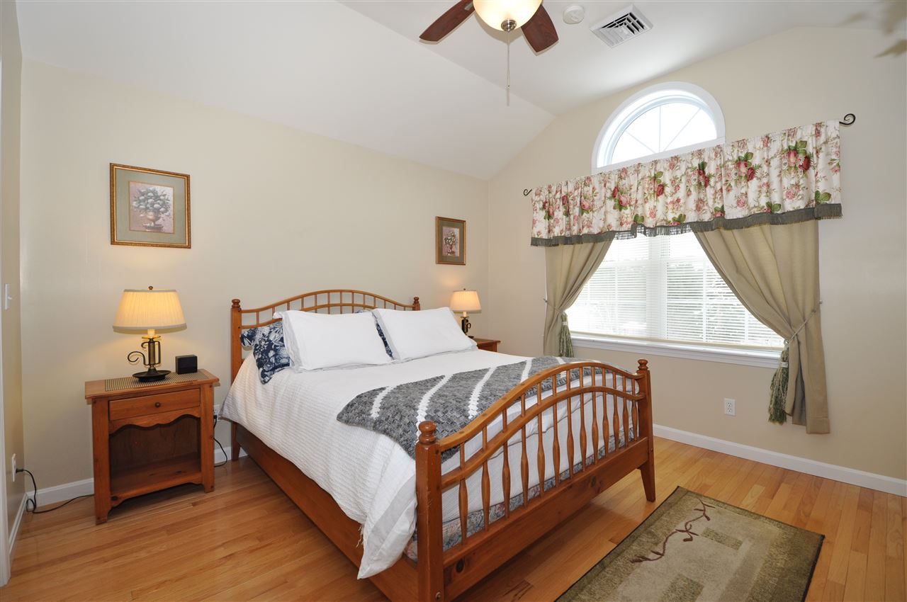 1315 Goffstown Road Manchester, NH 03102 - Photo 14 of 18 Gallery Image 14
