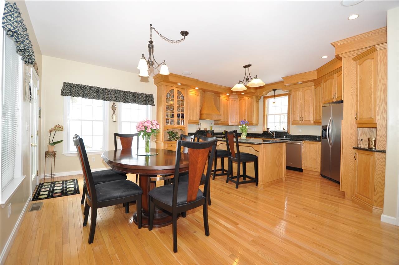 1315 Goffstown Road Manchester, NH 03102 - Photo 4 of 18 Gallery Image 4