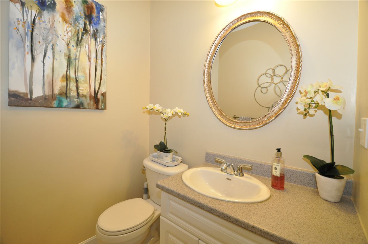 1315 Goffstown Road Manchester, NH 03102 - Photo 7 of 18 Gallery Image 7
