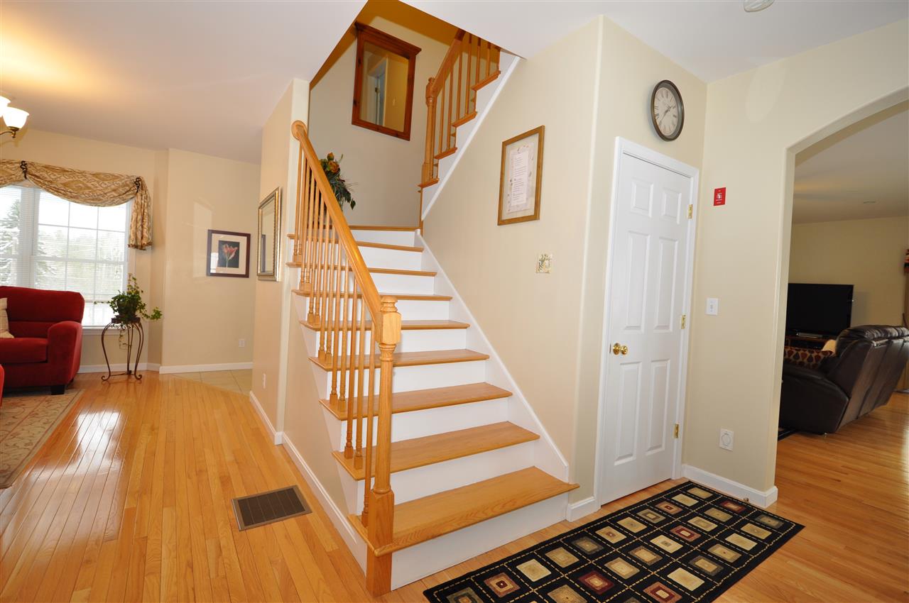 1315 Goffstown Road Manchester, NH 03102 - Photo 9 of 18 Gallery Image 9