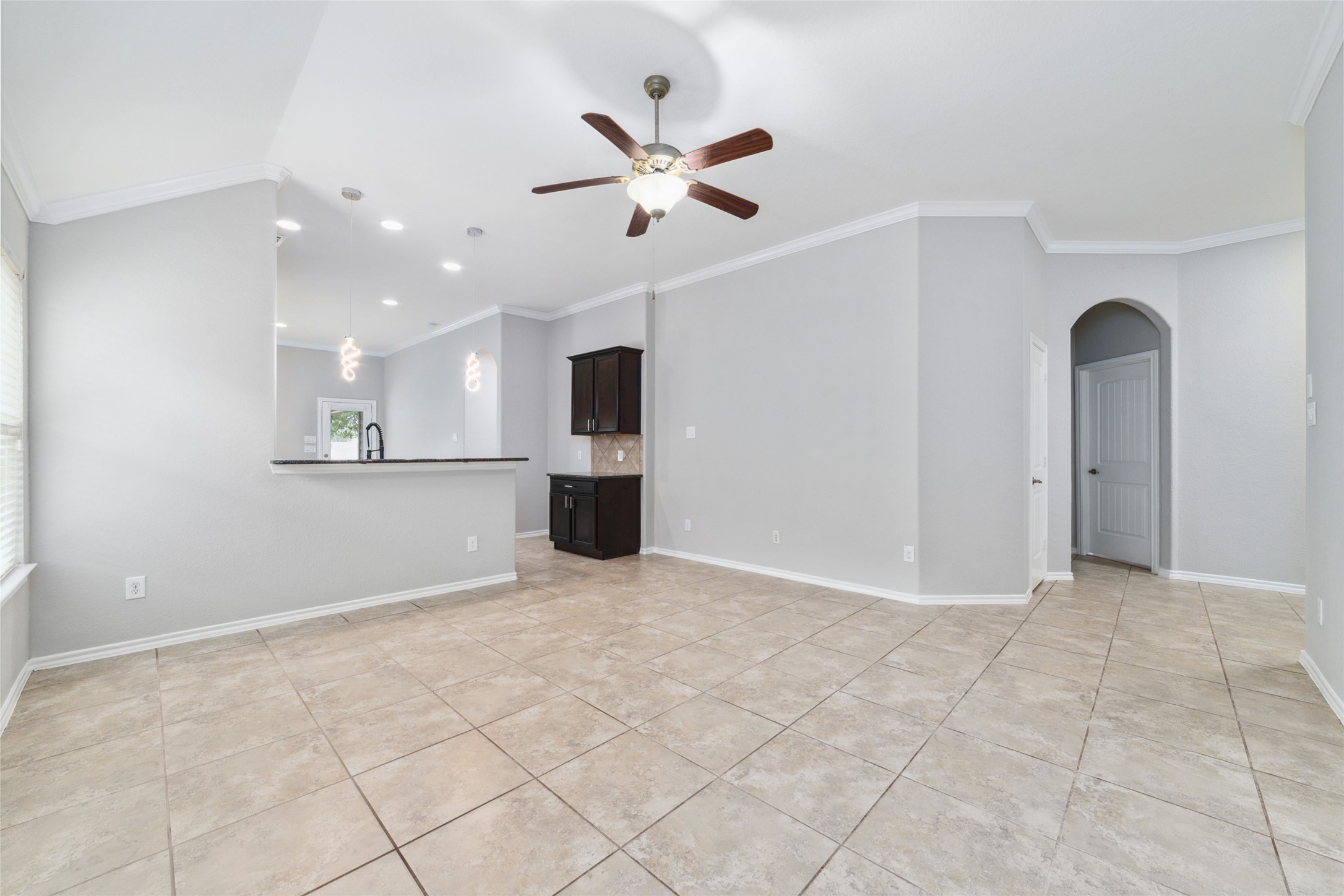 6834 Pear Point Lane Richmond, TX 77469 - Photo 11 of 25