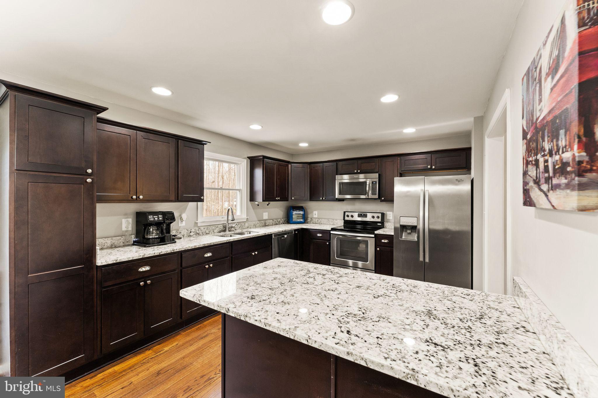 12427 Wright Way Bealeton, VA 22712 - Photo 11 of 55 Island