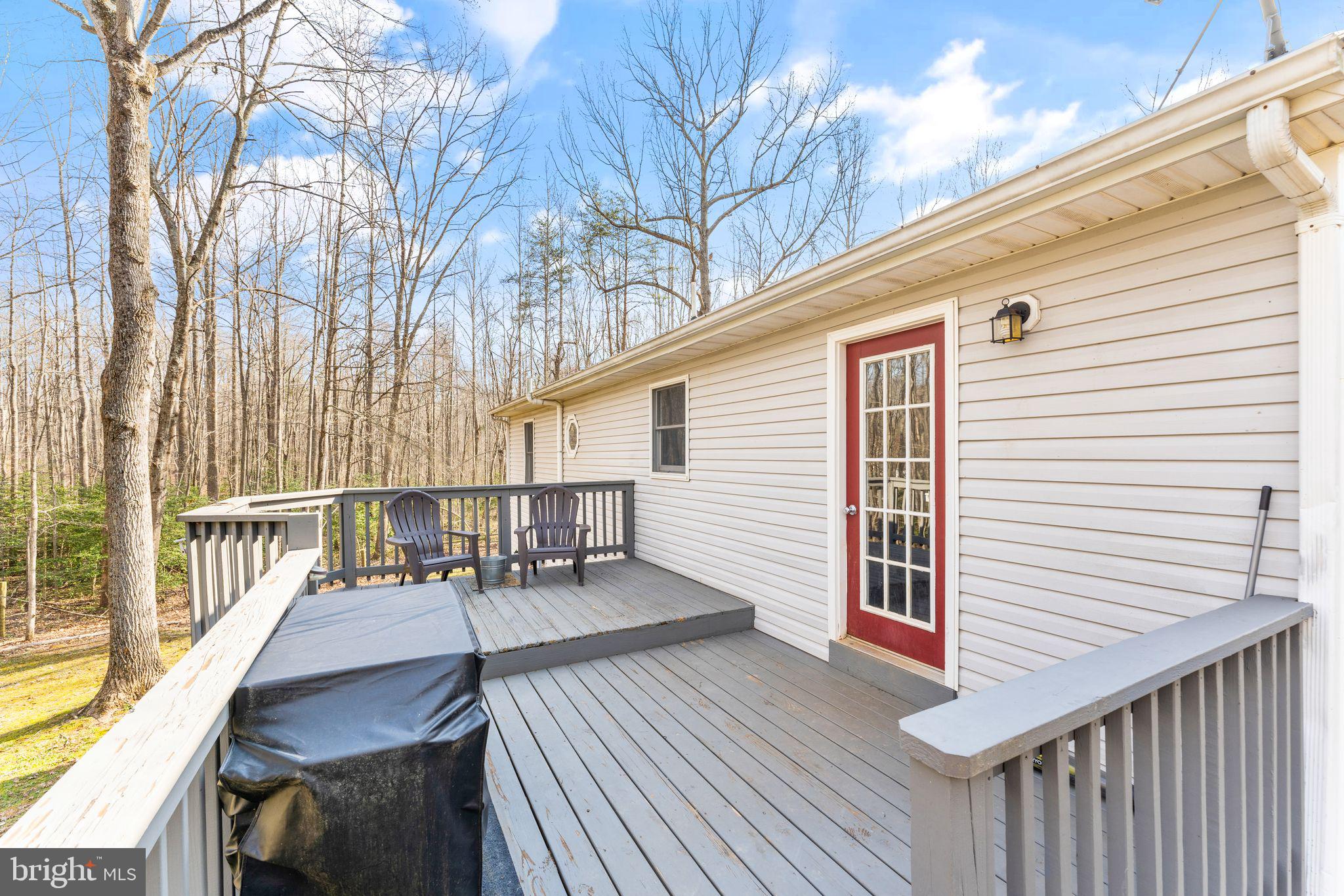 12427 Wright Way Bealeton, VA 22712 - Photo 42 of 55 Spacious Deck